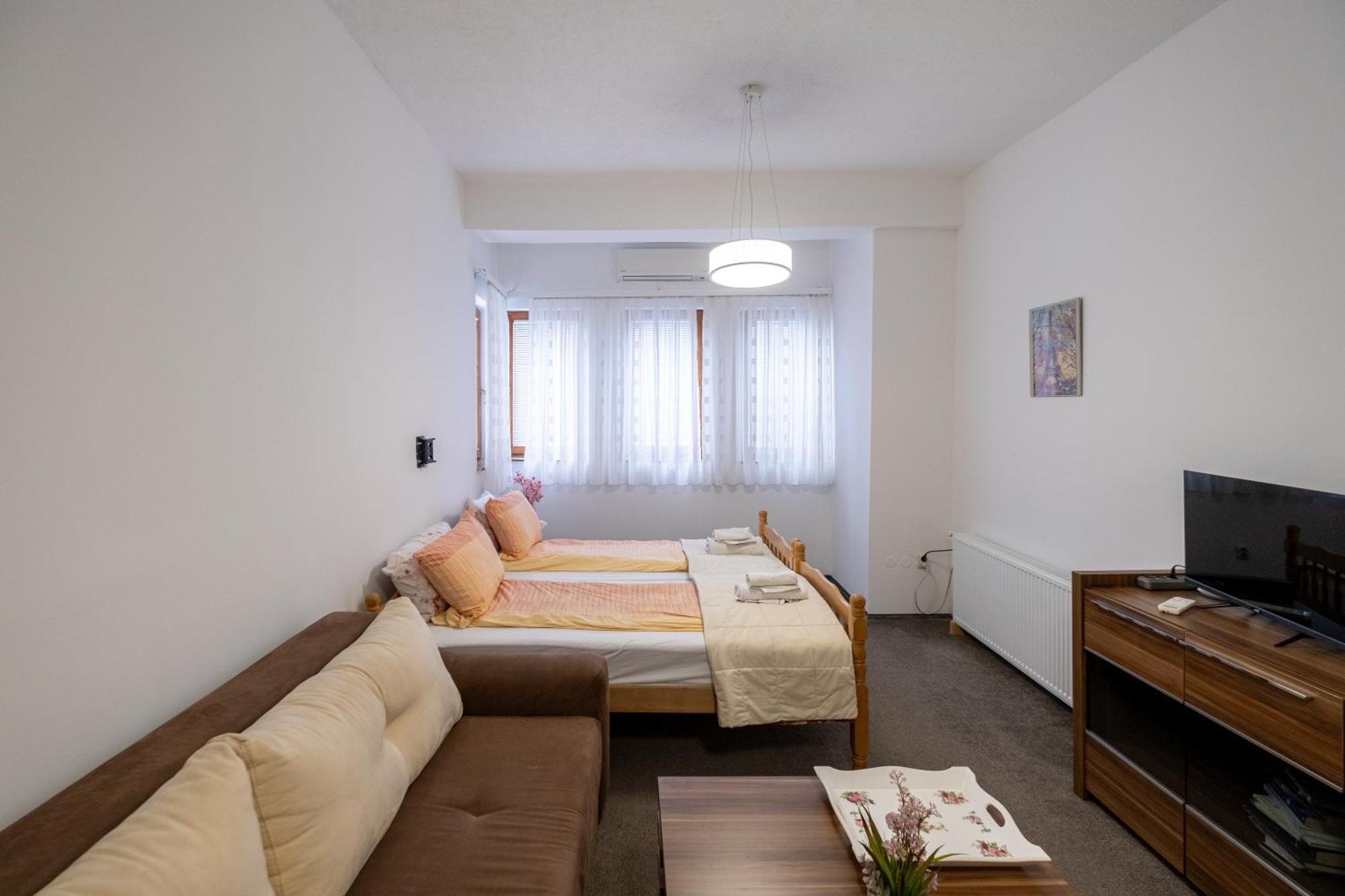 Guesthouse Rose Szarajevó Kültér fotó