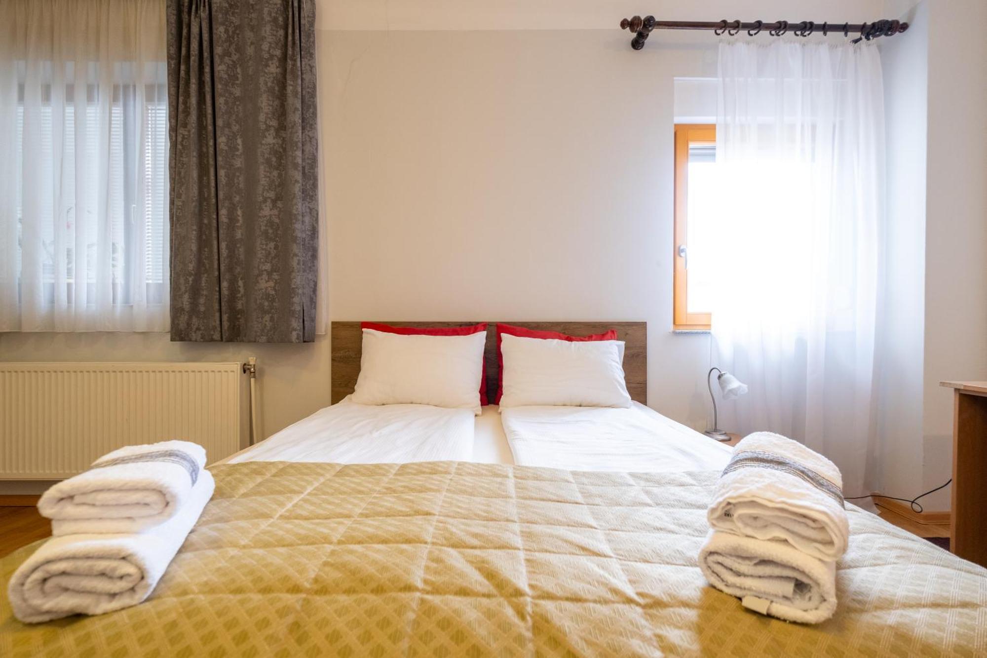 Guesthouse Rose Szarajevó Kültér fotó